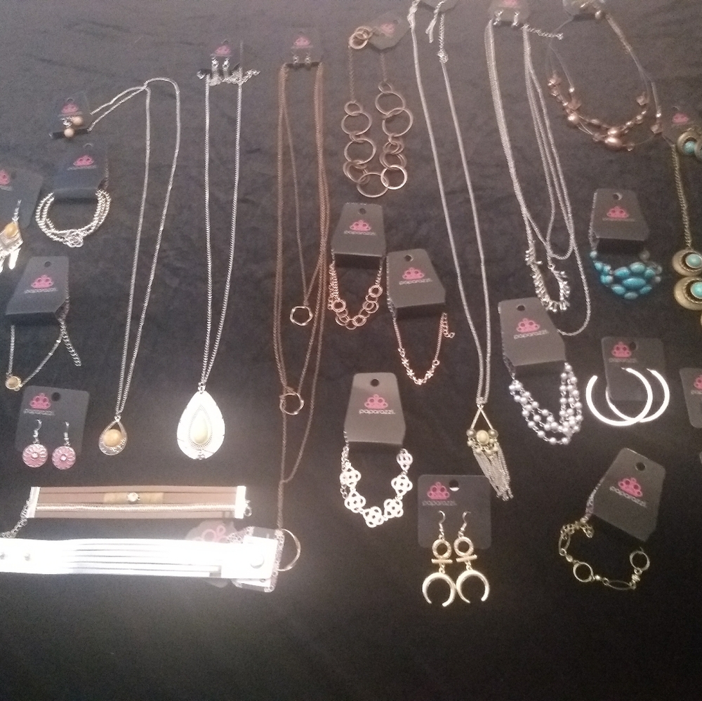 Paparazzi Jewelry Lot